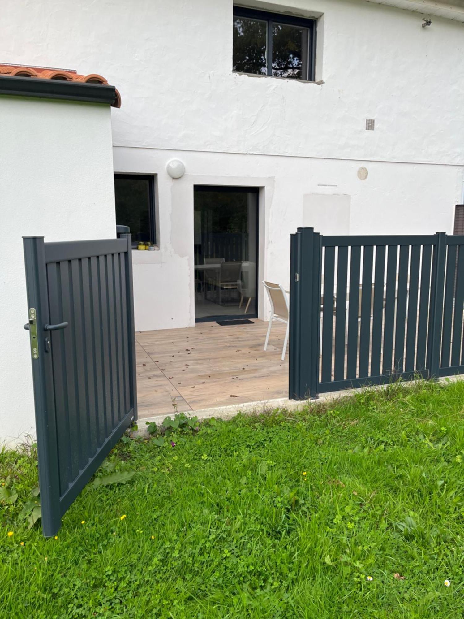 Vila Les Palmiers Challans Exteriér fotografie